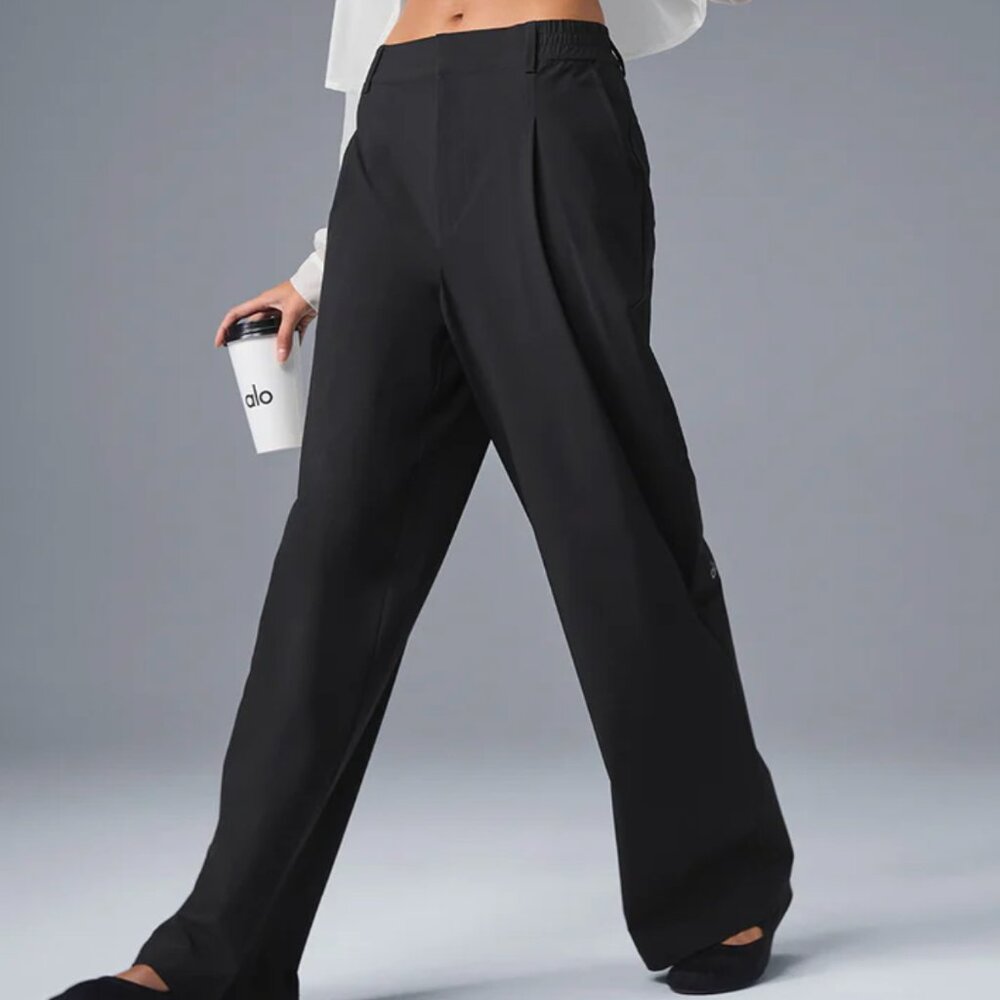 alo High-Waist Pursuit Trouser (Regular) - size xxs